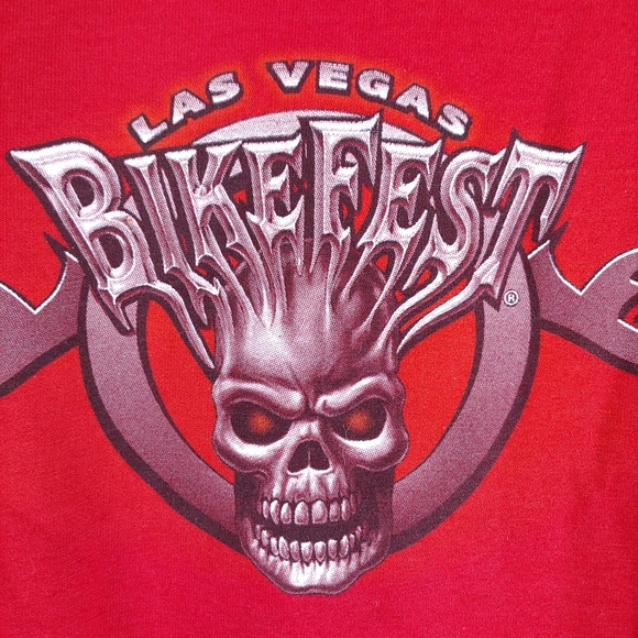 2011 Las Vegas Bike Fest Skull graphic Shirt red color double sided size medium - Picture 4 of 5